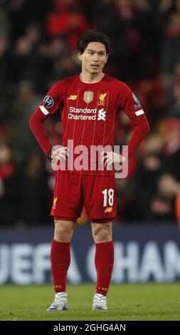 Takumi Minamino aus Liverpool wurde während des UEFA Champions League-Spiels in Anfield, Liverpool, niedergeschlagen. Bilddatum: 11. März 2020. Bildnachweis sollte lauten: Darren Staples/Sportimage via PA Images Stockfoto