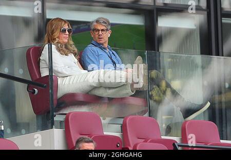 Karen Brady, stellvertretende Vorsitzende von West Ham, scheint das Spiel während des Spiels der Premier League im Londoner Stadion zu beobachten. Bilddatum: 26. Juli 2020. Bildnachweis sollte lauten: Paul Terry/Sportimage via PA Images Stockfoto