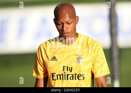 Leobrian Kokubo aus Benfica während des UEFA-Jugendliga-Spiels im Colovray Sports Center, Nyon. Bilddatum: 18. August 2020. Bildnachweis sollte lauten: Jonathan Moscrop/Sportimage via PA Images Stockfoto