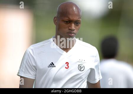 Leobrian Kokubo aus Benfica während des UEFA-Jugendliga-Spiels im Colovray Sports Center, Nyon. Bilddatum: 22. August 2020. Bildnachweis sollte lauten: Jonathan Moscrop/Sportimage via PA Images Stockfoto