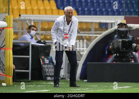 Der Cheftrainer des Kosovo, Bernard Challandes, reagiert während des Spiels der UEFA Nations League im Stadio Ennio Tardini, Parma. Bilddatum: 3. September 2020. Bildnachweis sollte lauten: Jonathan Moscrop/Sportimage via PA Images Stockfoto