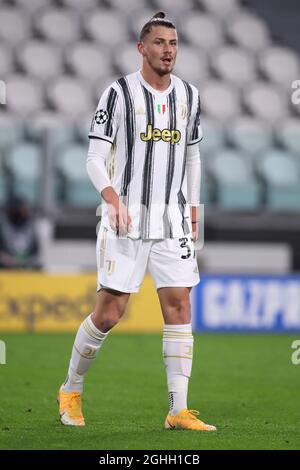 Radu Dragusin von Juventus während des UEFA Champions League-Spiels im Allianz-Stadion in Turin. Bilddatum: 2. Dezember 2020. Bildnachweis sollte lauten: Jonathan Moscrop/Sportimage via PA Images Stockfoto