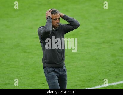London, England, 6. Juli 2021. Luis Enrique Trainer aus Spanien während des UEFA-EM-2020-Spiels im Wembley-Stadion, London. Bildnachweis sollte lauten: David Klein / Sportimage via PA Images Stockfoto