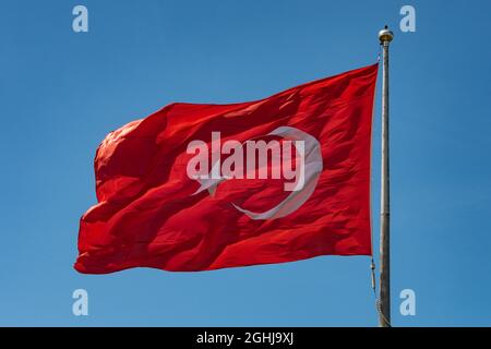 Türkische Flagge (Flagge der Republik Türkei) Stockfoto