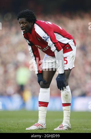 Emmanuel Adebayor von Arsenal schaut zu - Barclays Premier League, Arsenal gegen West Ham United. Stockfoto