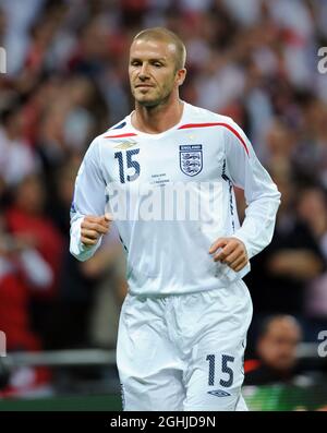 Der englische David Beckham während des Spiels England gegen Kasachstan WM 2010 Qualifier Group 6. Stockfoto