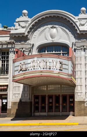 Das Jahrgangszelt des Al. Ringling Theatre. Baraboo, Wisconsin. Stockfoto