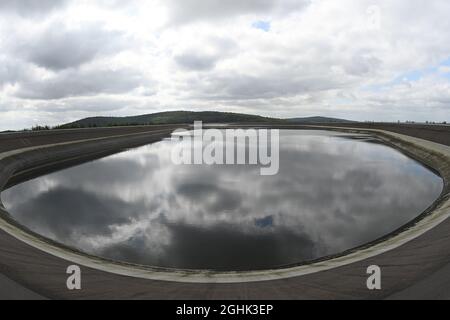 Edertal, Deutschland. September 2021. Blick auf den oberen Stausee Waldeck 2 bei der Inspektion der Pumpspeicherkraftwerke Waldeck am Edersee. Die Staudammaufsicht muss die Staudämme in regelmäßigen Abständen überprüfen. (An dpa 'auf dem Damm mit dem Staumeister') Quelle: Swen Pförtner/dpa/Alamy Live News Stockfoto