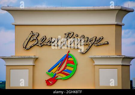 Das Beau Rivage Casino-Schild ist am 5. September 2021 in Biloxi, Mississippi, abgebildet. Beau Rivage gehört und wird von MGM Resorts International betrieben. Stockfoto