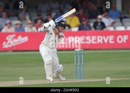 Ben Charlesworth im Batting Action für Gloucestershire während Essex CCC gegen Gloucestershire CCC, LV Insurance County Championship Division 2 Cricket AT Stockfoto