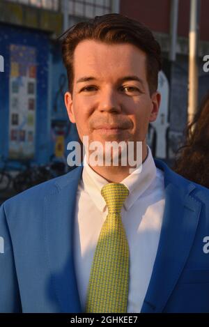 Köln, Deutschland. September 2021. Der Wissenschaftler und Moderator Wolfgang M. Schmitt zu Gast beim phil.COLOGNE, dem internationalen Festival für Philosophie.Quelle: Horst Galuschka/dpa/Alamy Live News Stockfoto