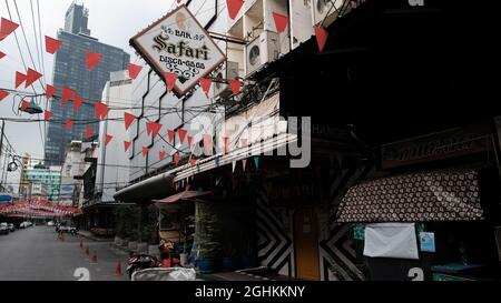 Thanon Patpong Entertainment Zone Bangkok Thailand geschlossen und geschlossen Stockfoto