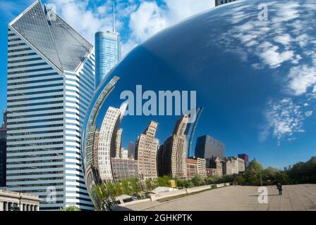 CH, USA - 16. März 1918: Das Cloud Gate im Millennium Park in Chicago, USA Stockfoto