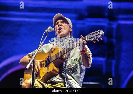 Mantova Italien 6 September 2021 Manu Chao - El Chapulin Solo Tour Acustico - live im Esedra di Palazzo Te © Andrea Ripamonti / Alamy Stockfoto