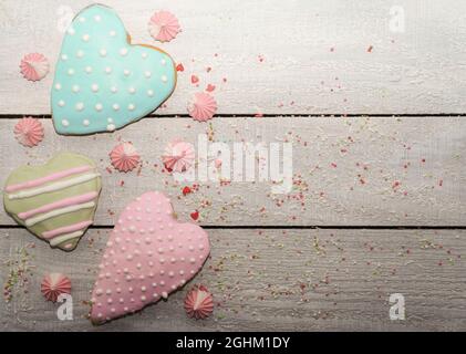 Ostern Kochen Background mit pastellfarbenen osterkekse und Baiser. Holz rustikalen Hintergrund, Flatlay Banner kopieren Raum. Happy Mothers D Stockfoto