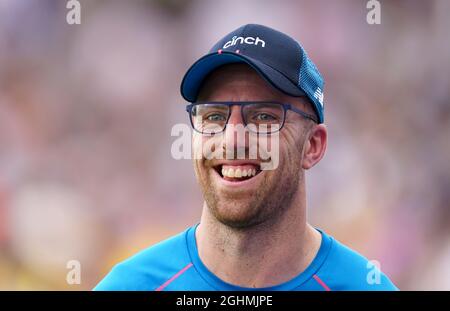 Aktenfoto vom 10-06-2021 von Englands Jack Leach während des ersten Tages des zweiten LV= Insurance Test Spiels in Edgbaston, Birmingham. Bilddatum: Donnerstag, 10. Juni 2021. Ausgabedatum: Dienstag, 7. September 2021. Stockfoto