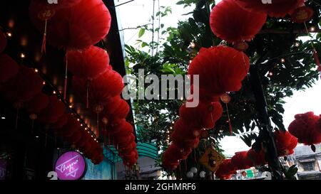 Chinatown Bangkok Chinesisches Neujahr 2021 Jahr des Ochsen während der Covid-Pandemie. Yin Metal Ox aka Lunar New Year aka Spring Festival Stockfoto