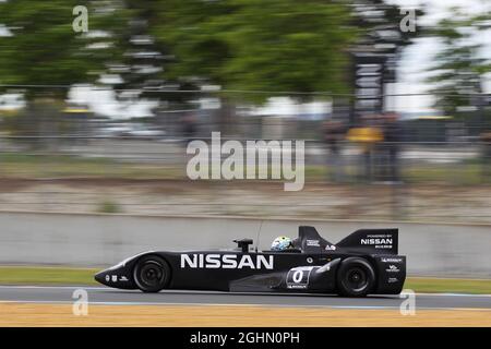 0 HIGHCROFT RACING M. Franchitti / M. Krumm / S. Motoyama Delta Wing Nissan 03.06.2012. Le Mans Testing, FIA-Langstrecken-Weltmeisterschaft, Le Mans, Frankreich - www.xpbimages.com, E-Mail: requests@xpbimages.com - Kopie der Veröffentlichung für gedruckte Bilder erforderlich. Jedes verwendete Bild ist gebührenpflichtig. Ã‚Â© Copyright: XPB Images Stockfoto