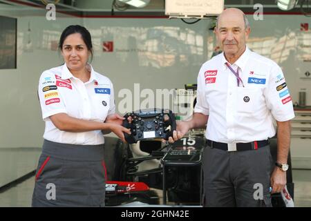 (L bis R): Monisha Kaltenborn (AUT) übernimmt die Funktion des sauber Team Principal von Peter sauber (SUI), der als Präsident des Verwaltungsrats im Team bleiben wird. 11.10.2012. Formel-1-Weltmeisterschaft, Rd 16, Großer Preis Von Korea, Yeongam, Korea, Tag Der Vorbereitung Stockfoto