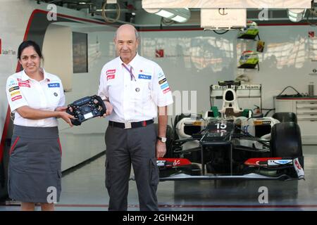 (L bis R): Monisha Kaltenborn (AUT) übernimmt die Funktion des sauber Team Principal von Peter sauber (SUI), der als Präsident des Verwaltungsrats im Team bleiben wird. 11.10.2012. Formel-1-Weltmeisterschaft, Rd 16, Großer Preis Von Korea, Yeongam, Korea, Tag Der Vorbereitung Stockfoto