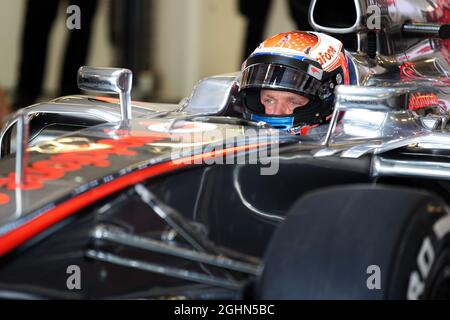 Kevin Magnussen (DEN) McLaren MP4/27 Testfahrer. 06.11.2012. Formel-1-Test für junge Fahrer, Tag 1, Yas Marina Circuit, Abu Dhabi, VAE. Stockfoto