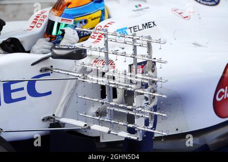 Esteban Gutierrez (MEX) sauber C31 Dritter Fahrer mit Sensorausrüstung. 07.11.2012. Formel-1-Test für junge Fahrer, Tag 2, Yas Marina Circuit, Abu Dhabi, VAE. Stockfoto