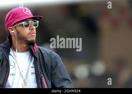 Lewis Hamilton (GBR) Mercedes AMG F1 auf der Fahrerparade. 15.05.2016. Formel 1 Weltmeisterschaft, Rd 5, Großer Preis Von Spanien, Barcelona, Spanien, Wettkampftag. Bildnachweis sollte lauten: XPB/Press Association Images. Stockfoto