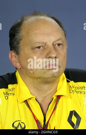 Frederic Vasseur (FRA) Renault Sport F1 Team Racing Director bei der FIA Pressekonferenz. 17.06.2016. Formel-1-Weltmeisterschaft, Rd 8, Großer Preis Von Europa, Baku Street Circuit, Aserbaidschan, Übungstag. Bildnachweis sollte lauten: XPB/Press Association Images. Stockfoto