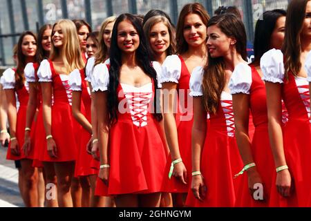 Grid-Mädchen. 23.07.2016. Formel 1 Weltmeisterschaft, Rd 11, Großer Preis Von Ungarn, Budapest, Ungarn, Qualifizierender Tag. Bildnachweis sollte lauten: XPB/Press Association Images. Stockfoto