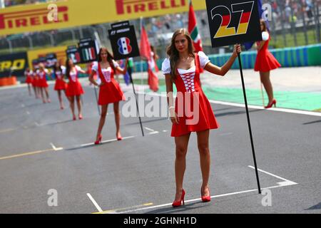 Gittertes Mädchen. 24.07.2016. Formel 1 Weltmeisterschaft, Rd 11, Großer Preis Von Ungarn, Budapest, Ungarn, Wettkampftag. Bildnachweis sollte lauten: XPB/Press Association Images. Stockfoto