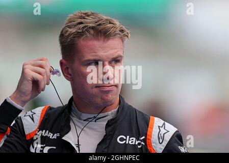 Nico Hulkenberg (GER) Sahara Force India F1 in Parc Ferme. 01.10.2016. Formel-1-Weltmeisterschaft, Rd 16, Großer Preis Von Malaysia, Sepang, Malaysia, Samstag. Bildnachweis sollte lauten: XPB/Press Association Images. Stockfoto