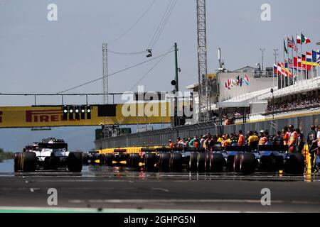 Das Startfeld vor dem Start des Rennens. 30.07.2017. Formel 1 Weltmeisterschaft, Rd 11, Großer Preis Von Ungarn, Budapest, Ungarn, Wettkampftag. Bildnachweis sollte lauten: XPB/Press Association Images. Stockfoto