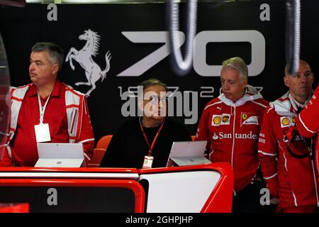 Sergio Marchionne (ITA), Ferrari President und CEO von Fiat Chrysler Automobiles und Piero Ferrari (ITA) Ferrari Vice-President. 02.09.2017. Formel 1 Weltmeisterschaft, Rd 13, Großer Preis Von Italien, Monza, Italien, Qualifizierender Tag. Bildnachweis sollte lauten: XPB/Press Association Images. Stockfoto