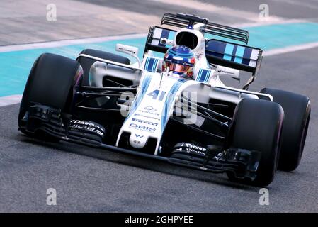 Sergey Sirotkin (RUS) Williams FW40. 29.11.2017. Formel-1-Tests, Yas Marina Circuit, Abu Dhabi, Mittwoch. Bildnachweis sollte lauten: XPB/Press Association Images. Stockfoto