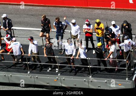 Die Fahrer Parade. 01.07.2018. Formel 1 Weltmeisterschaft, Rd 9, Großer Preis Von Österreich, Spielberg, Österreich, Wettkampftag. Bildnachweis sollte lauten: XPB/Press Association Images. Stockfoto