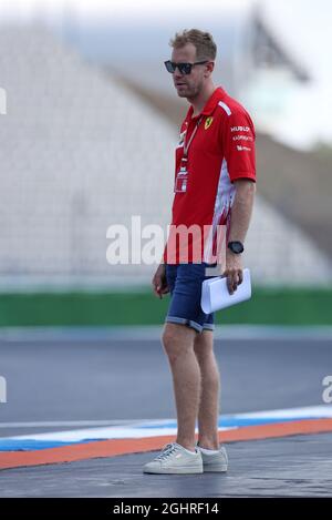 Sebastian Vettel (GER) Ferrari geht die Strecke. 19.07.2018. Formel 1 Weltmeisterschaft, Rd 11, Großer Preis Von Deutschland, Hockenheim, Deutschland, Tag Der Vorbereitung. Bildnachweis sollte lauten: XPB/Press Association Images. Stockfoto