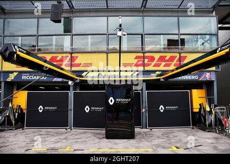 Renault F1 Team Boxenwerkstatt. 13.03.2019. Formel-1-Weltmeisterschaft, Rd 1, Großer Preis Von Australien, Albert Park, Melbourne, Australien, Vorbereitungstag. Bildnachweis sollte lauten: XPB/Press Association Images. Stockfoto