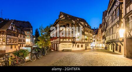 Restaurant Maison des Tanneurs im Viertel La Petite France, Fachwerkhäuser, Straßburg, Elsass, Frankreich Stockfoto