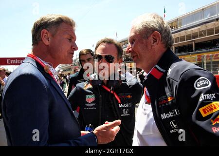 (L bis R): David Coulthard (GBR) Red Bull Racing und Scuderia Toro Advisor / Channel 4 F1-Kommentator mit Christian Horner (GBR) Red Bull Racing Team Principal und Dr. Helmut Marko (AUT) Red Bull Motorsport Consultant am Start. 12.05.2019. Formel 1 Weltmeisterschaft, Rd 5, Großer Preis Von Spanien, Barcelona, Spanien, Wettkampftag. Bildnachweis sollte lauten: XPB/Press Association Images. Stockfoto