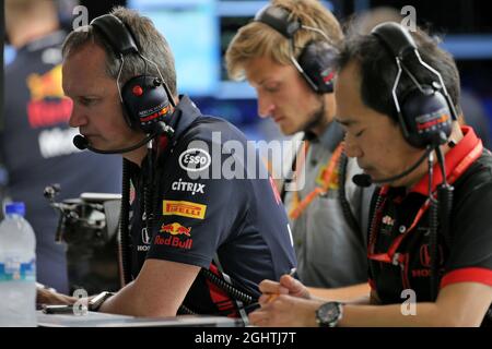 Paul Monaghan (GBR) Red Bull Racing Chief Engineer. 20.09.2019. Formel-1-Weltmeisterschaft, Rd 15, Großer Preis Von Singapur, Marina Bay Street Circuit, Singapur, Trainingstag. Bildnachweis sollte lauten: XPB/Press Association Images. Stockfoto