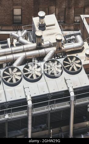 Luftaufnahme der Dachklimaanlage, New York City, USA. Stockfoto