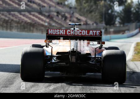 Lando Norris (GBR) McLaren MCL35. 27.02.2020. Formel-1-Test, Tag Zwei, Barcelona, Spanien. Donnerstag. Bildnachweis sollte lauten: XPB/Press Association Images. Stockfoto