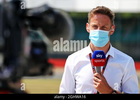 Jenson Button (GBR) Sky Sports F1 Presenter. 08.08.2020. Formel-1-Weltmeisterschaft, Rd 5, Grand Prix zum 70. Jahrestag, Silverstone, England, Qualifying Day. Bildnachweis sollte lauten: XPB/Press Association Images. Stockfoto