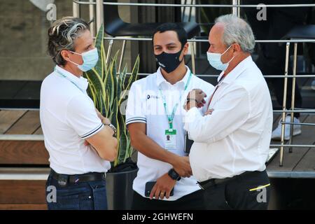 Patrick Marinoff (GER) Alpine Managing Director (links) und Jerome Stoll (FRA) Renault Sport F1 President (rechts). 05.09.2020. Formel 1 Weltmeisterschaft, Rd 8, Großer Preis Von Italien, Monza, Italien, Qualifizierender Tag. Bildnachweis sollte lauten: XPB/Press Association Images. Stockfoto