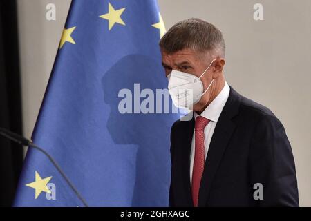 Der tschechische Premierminister Andrej Babis (ANO), im Bild, trifft sich im Slavkov-Format (Austerlitz) mit dem slowakischen Premierminister Eduard Heger und dem österreichischen Bundeskanzler Sebastian kurz am 7. September 2021 in Lednice, Tschechien. (CTK Photo/Vaclav Salek) Stockfoto