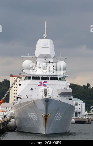 Kanagawa, Japan. September 2021. Eine Fregatte der Royal Netherlands Navy. HNLMS Evertsen (F805), das vierte Schiff der Fregatten der De Zeven Provinschen-Klasse, rief vom 5. September 2021 bis zum 7. September 2021 auf dem Yokosuka Air Base, Japan, an. Am 7. September 2021 in Tokio, Japan. (Foto von Kazuki Oishi/Sipa USA) Quelle: SIPA USA/Alamy Live News Stockfoto