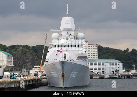 Kanagawa, Japan. September 2021. Eine Fregatte der Royal Netherlands Navy. HNLMS Evertsen (F805), das vierte Schiff der Fregatten der De Zeven Provinschen-Klasse, rief vom 5. September 2021 bis zum 7. September 2021 auf dem Yokosuka Air Base, Japan, an. Am 7. September 2021 in Tokio, Japan. (Foto von Kazuki Oishi/Sipa USA) Quelle: SIPA USA/Alamy Live News Stockfoto