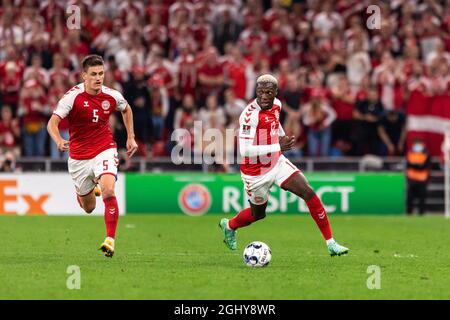 Kopenhagen, Dänemark. September 2021. Mohamed Daramy (12) aus Dänemark, gesehen während der UEFA-WM-Qualifikation zwischen Dänemark und Israel im Park in Kopenhagen. (Foto: Gonzales Photo/Alamy Live News Stockfoto