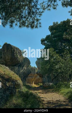 La Ciudad Encantada, spanischer natürlicher Standort von Kalkstein- oder Kalksteinformationen, die sich über Jahrtausende hinweg gebildet haben, Cuenca, Spanien, Europa Stockfoto