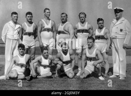 Gewichtheben Team 1932 Olympische Spiele, Los Angeles, USA, deutscher Gewichtheber Josef Strassberger Rudolf Ismayr Hans Wölpert Stockfoto